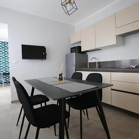 Rs House La Rosa Blu